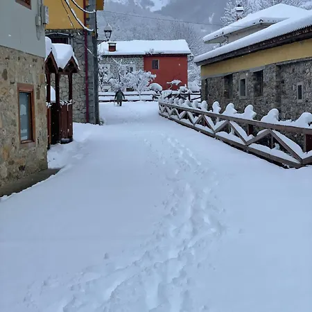 Monte Roblo Feriehus