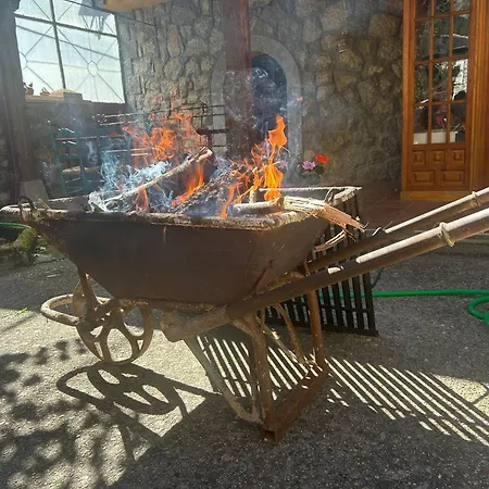 בית נופש Monte Roblo *