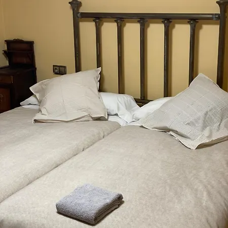 Monte Roblo 別荘 *